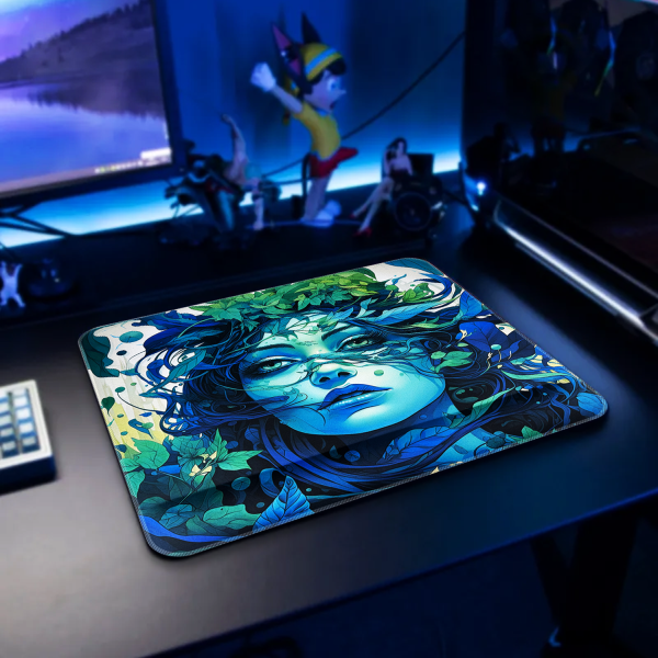 Bilek Destekli Gaming Oyuncu Mousepad 470x400x4 Mm Ve 2.4 cm Bilek Desteği LOTUS